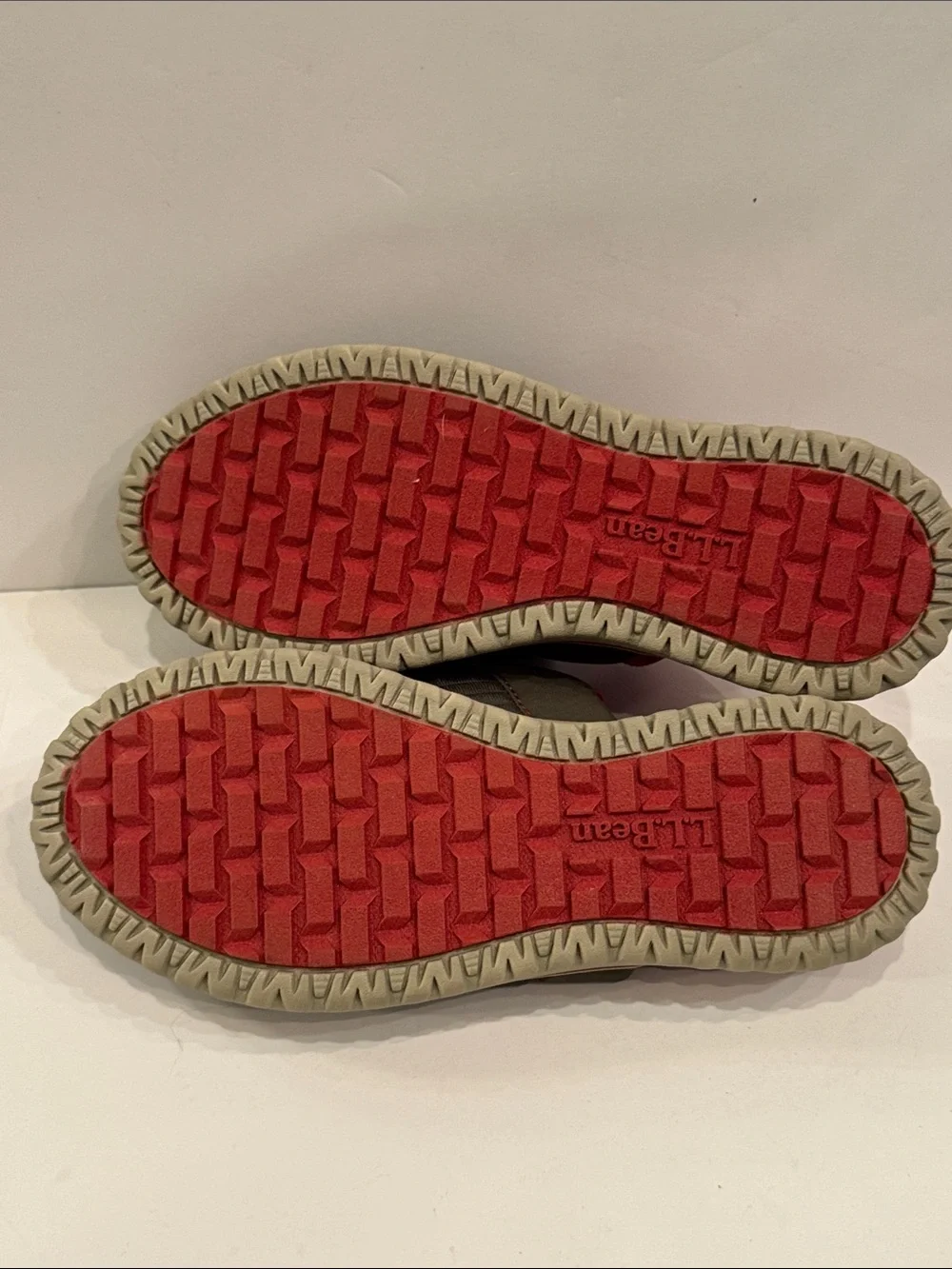 L.L. Bean Olive Green Slip-On slipper mule with Red Insole size 3-4